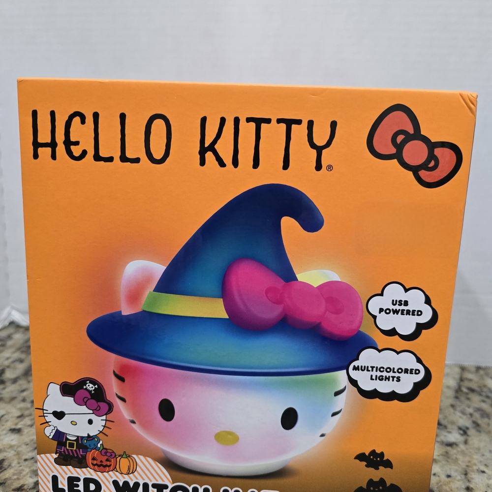 Hello Kitty Witch LED Light - Picture 2 of 3